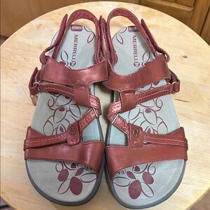 Sandals with Floral Pattern Rust Woman’s size 10